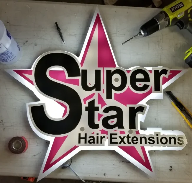 Superstar Hair Extensions sign
